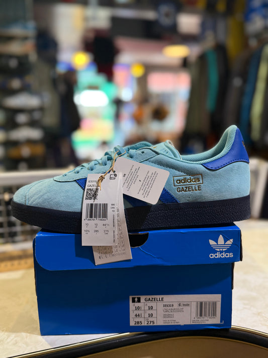 Adidas Gazelle IE5319 Aqua Blue Royal Blue UK 10 - Side view with box