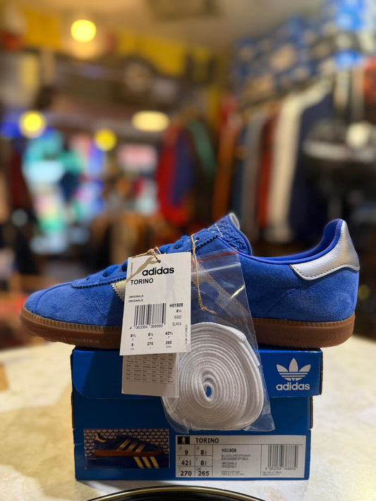 Adidas Torino H01808 UK 8.5 with original tags, box and spare light-coloured laces