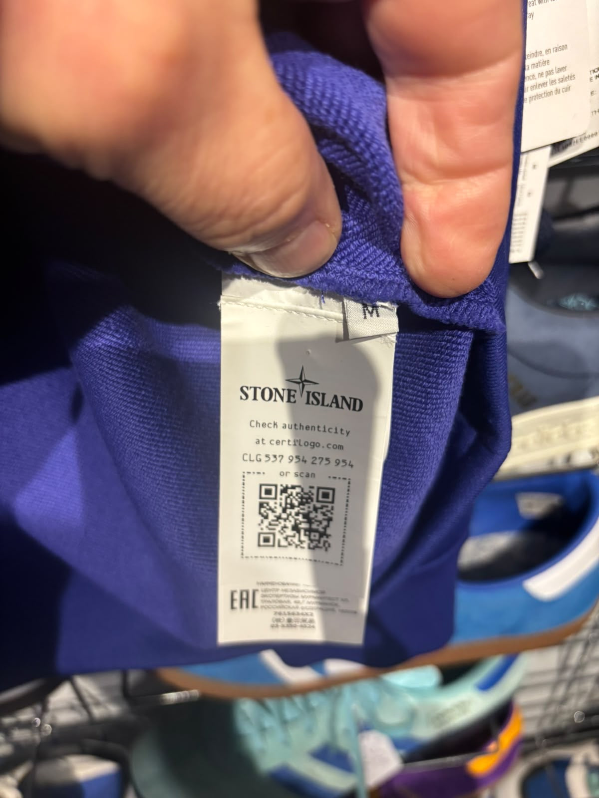 Size Medium and Certilogo label