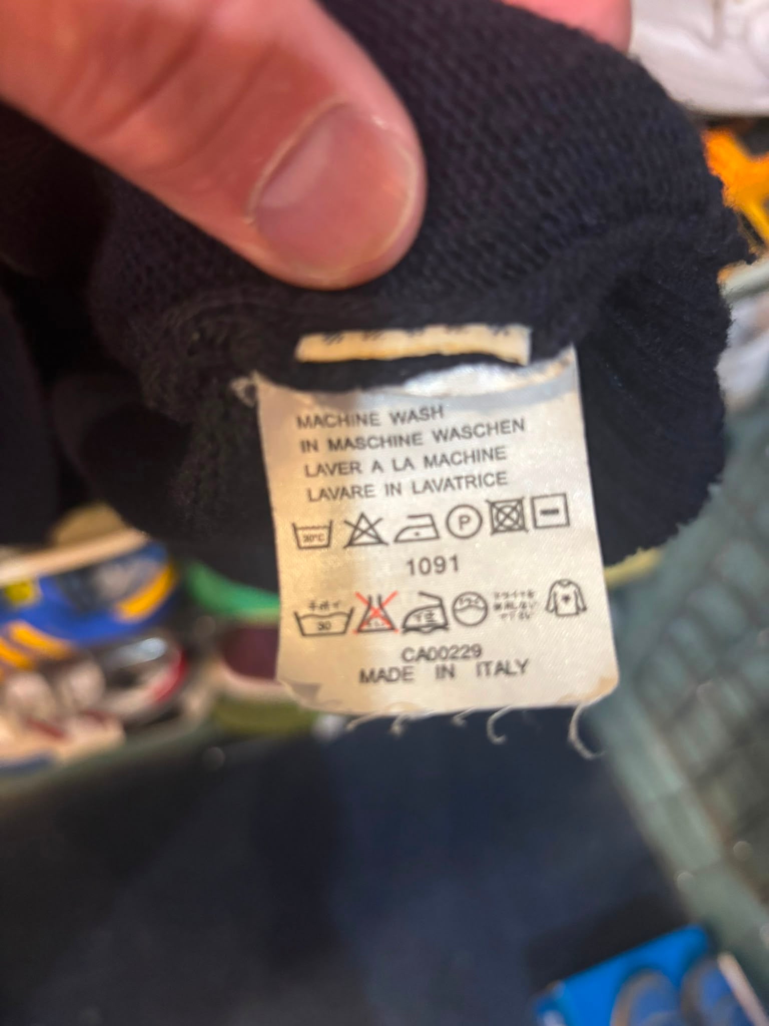 Aquascutum of London Wool Crew Neck Knit Navy - Care Label