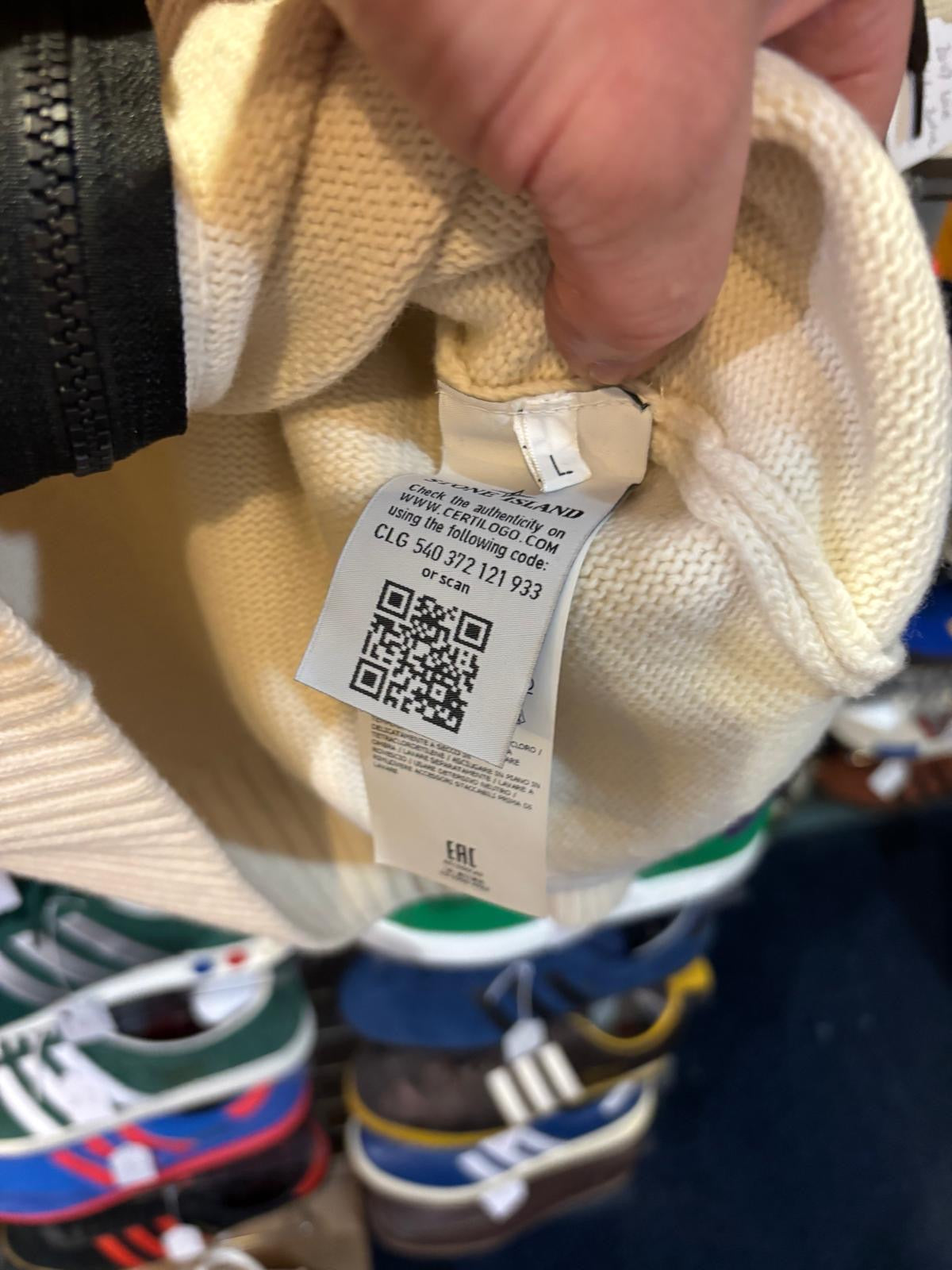 Stone Island Authentication Label - CLG 540 372 121 933