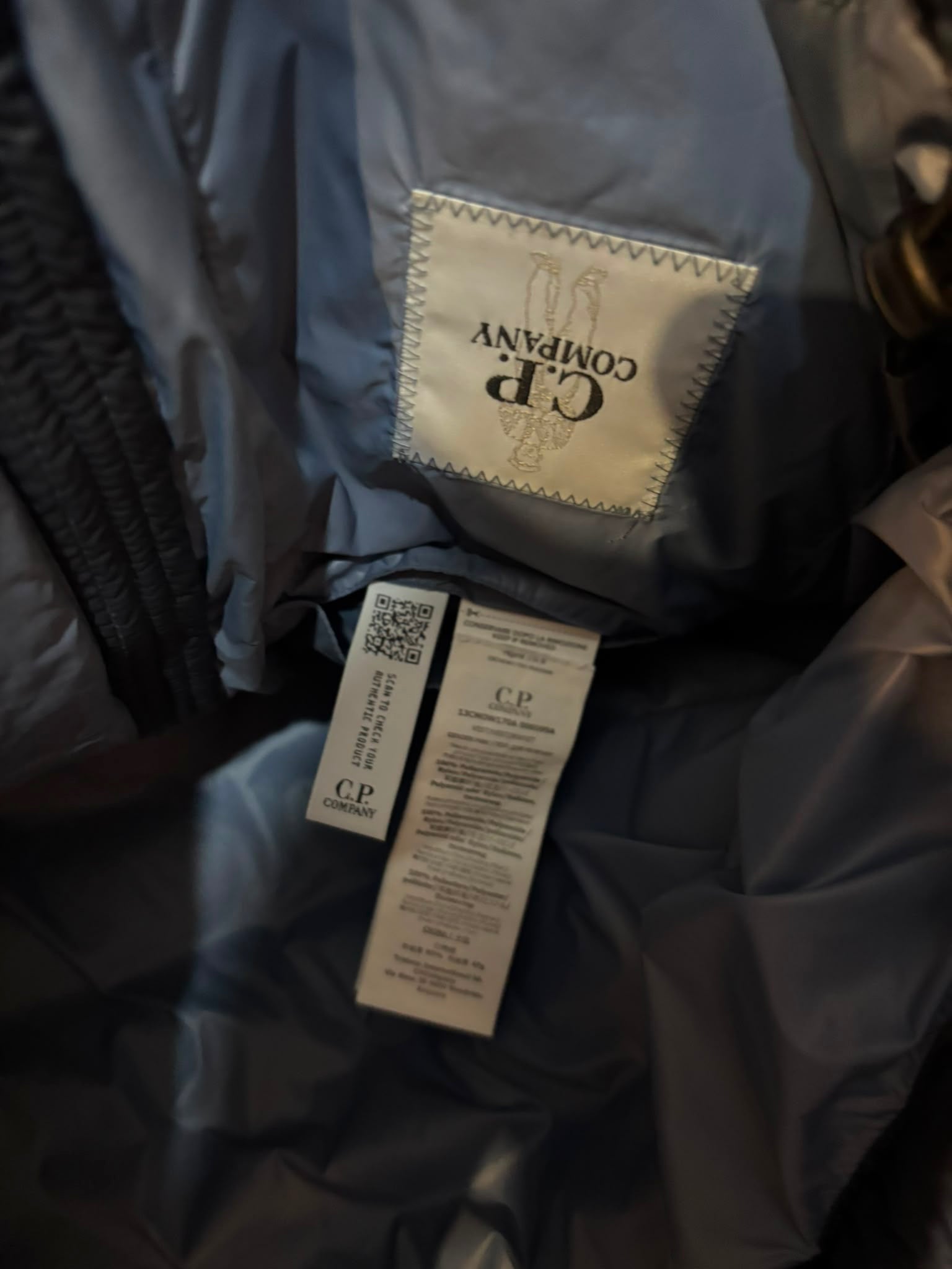 C.P. Company — Brand & Care Label 13CMOW170A 006099A