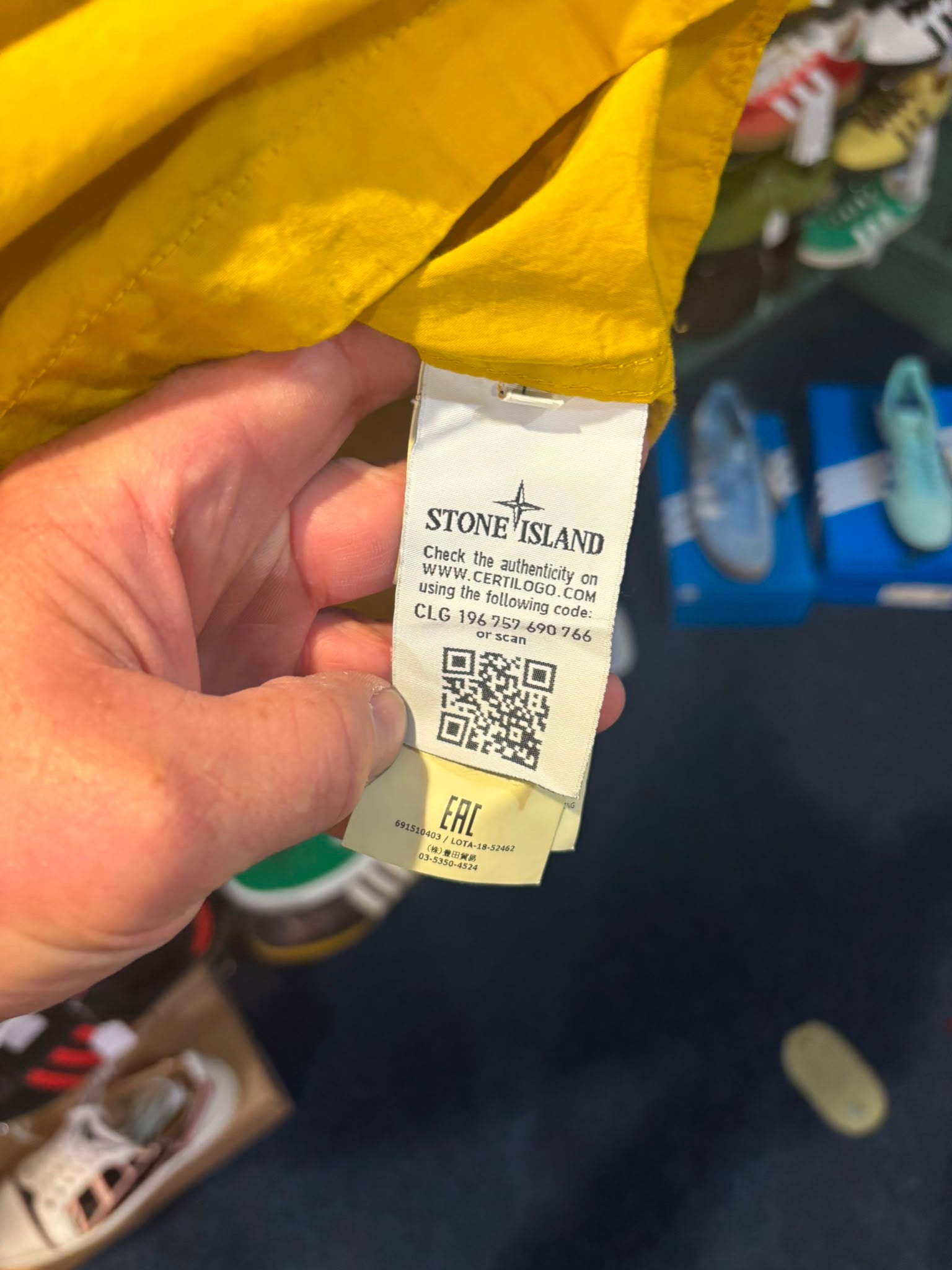 Stone Island Yellow Hooded Smock Jacket - Certilogo authentication tag