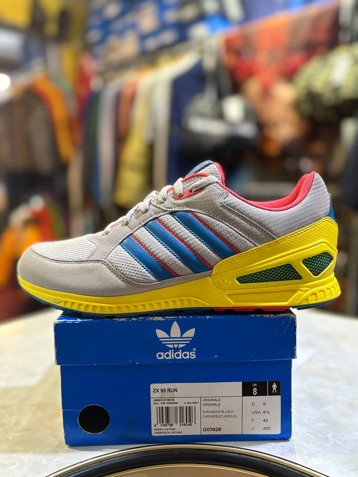 Adidas ZX 95 Run G03928 grey with blue stripes and yellow sole, UK 8