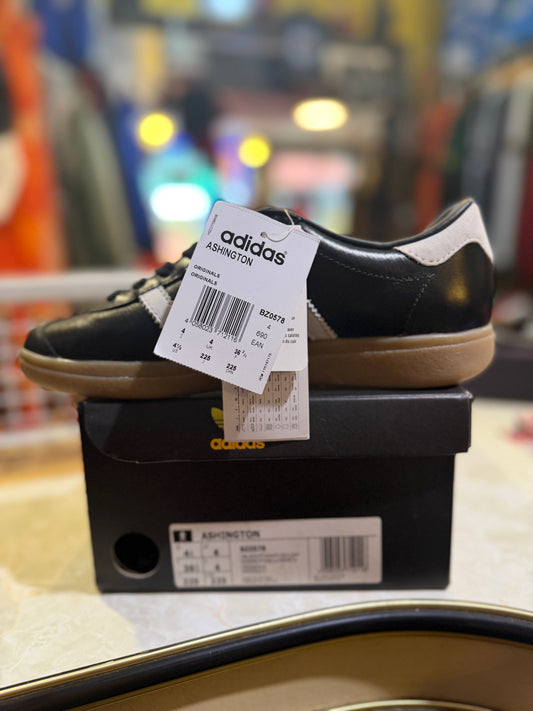 Adidas Ashington Black/White UK 4