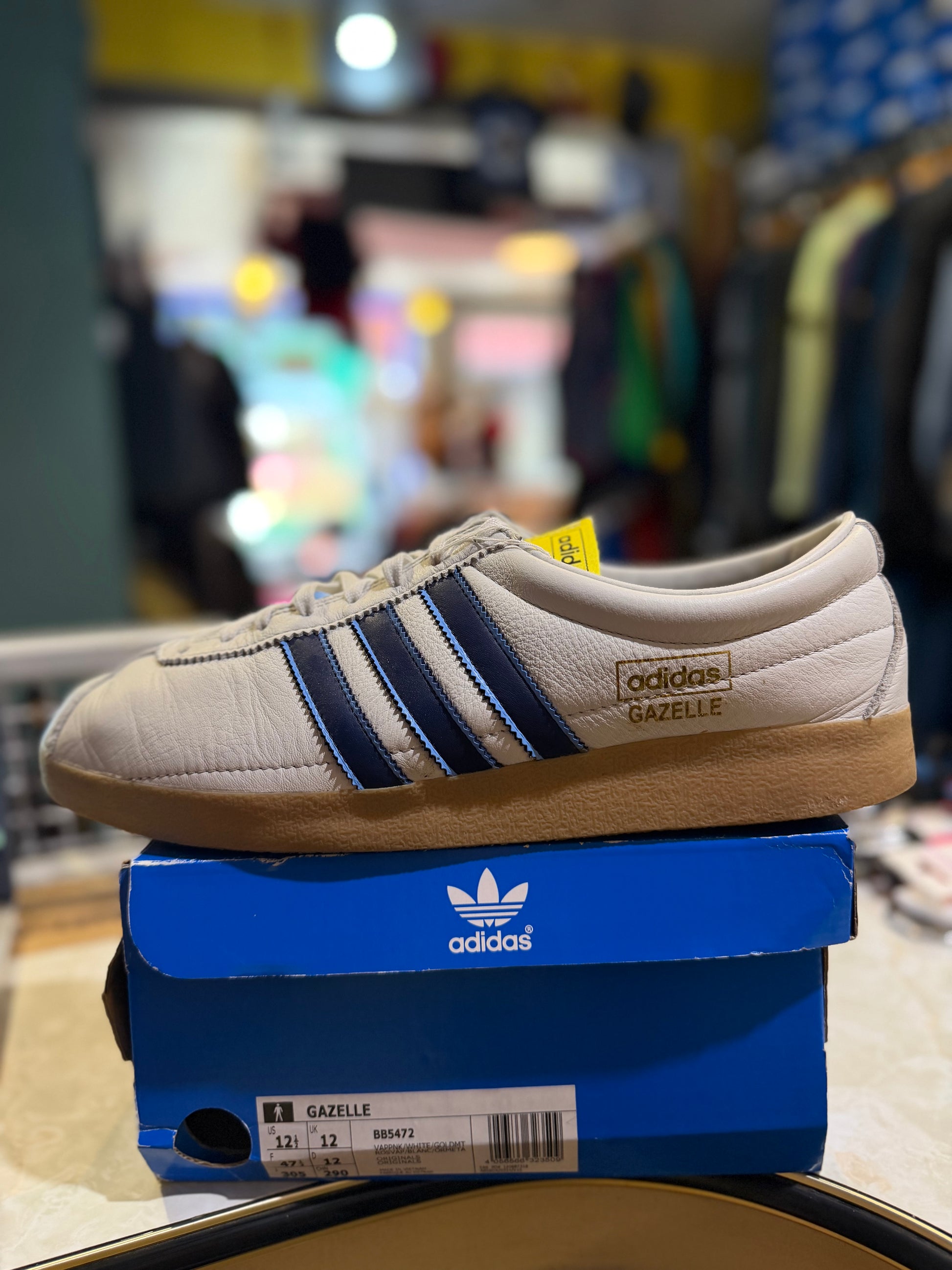Adidas Gazelle Vintage Dentist Chair Crystal White/Dark Blue/Light Blue UK 12