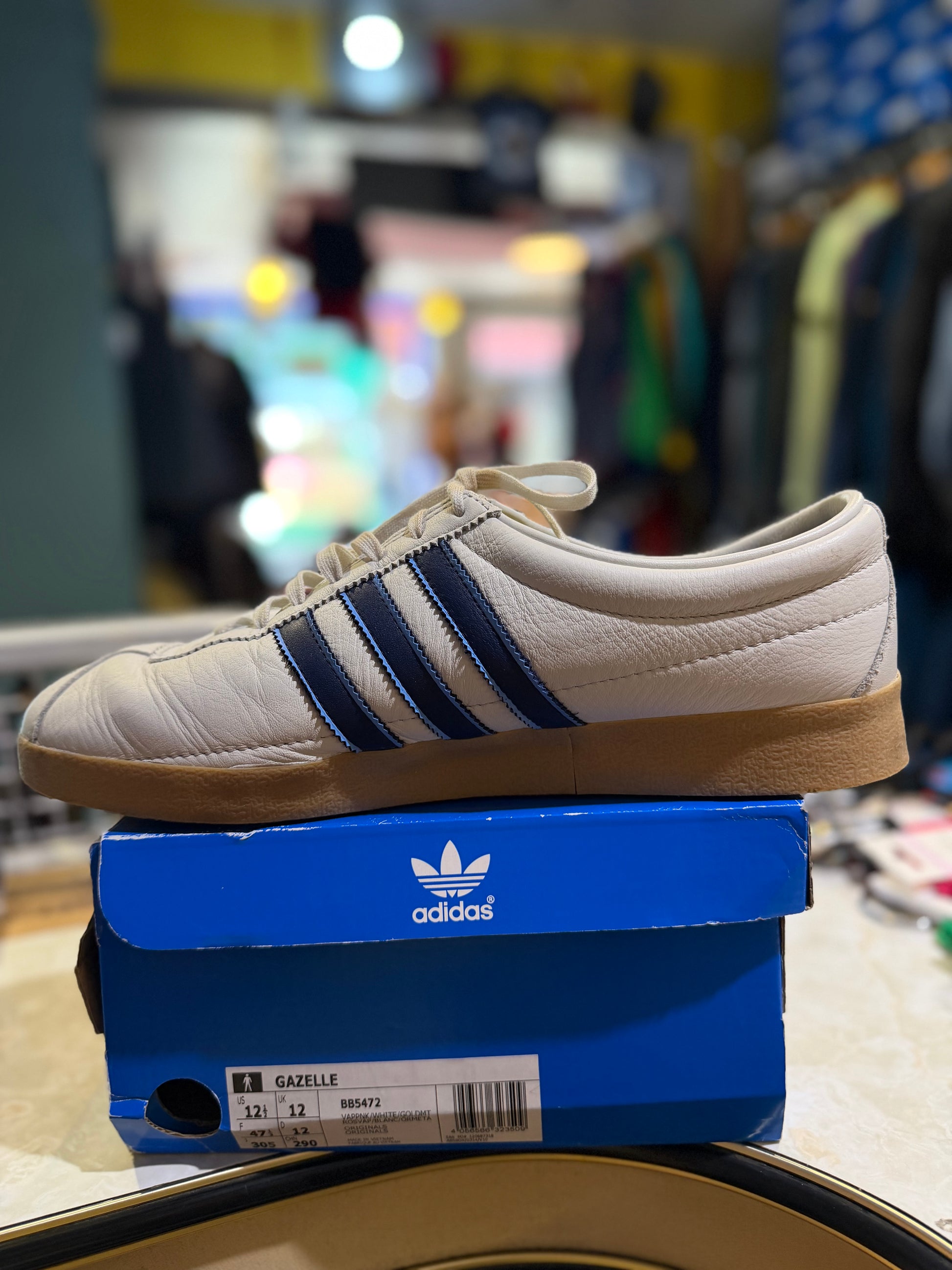 Adidas Gazelle Vintage Dentist Chair Crystal White/Dark Blue/Light Blue UK 12