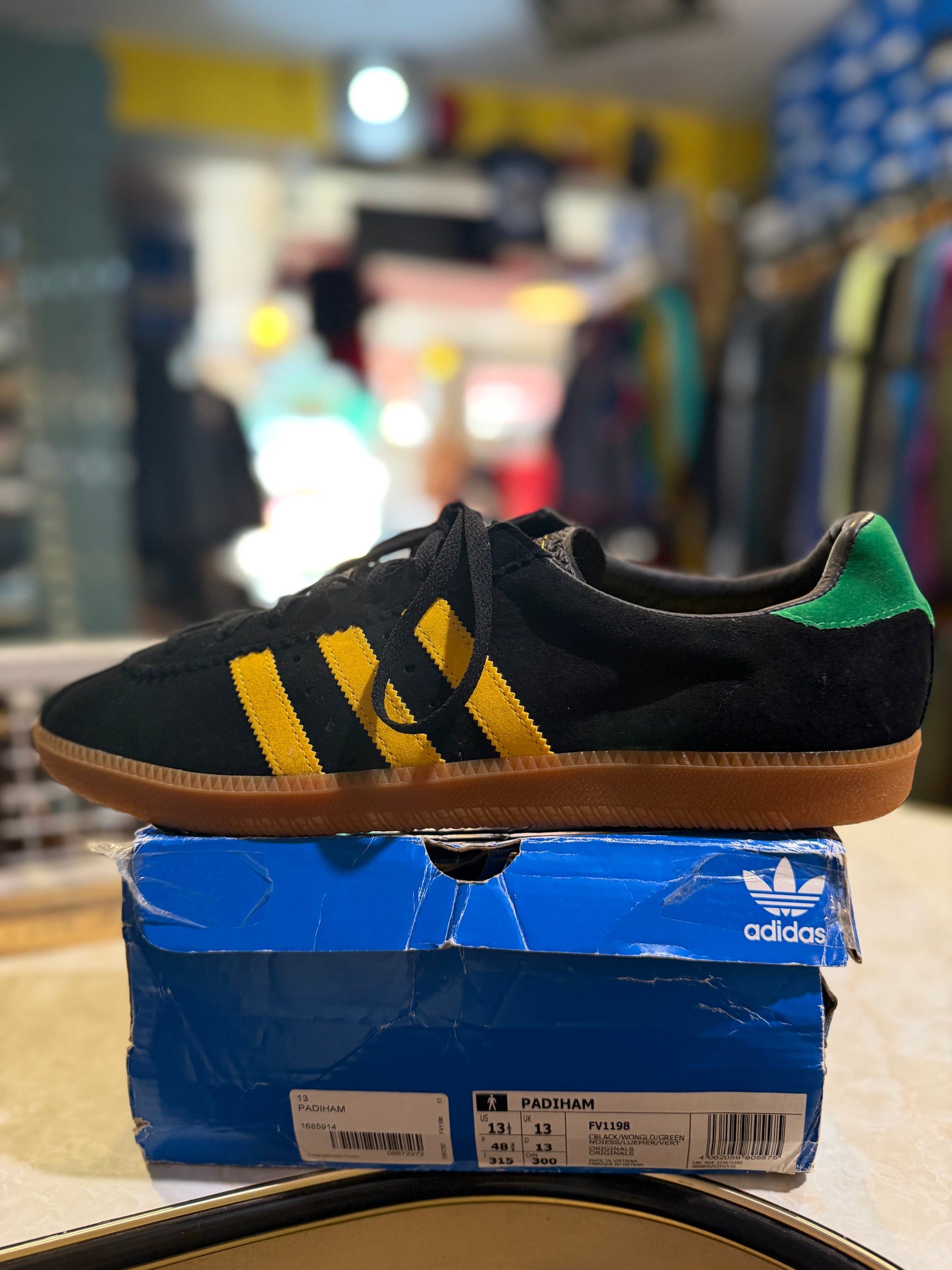Adidas Padiham Core Black/Wonder Glow UK 13