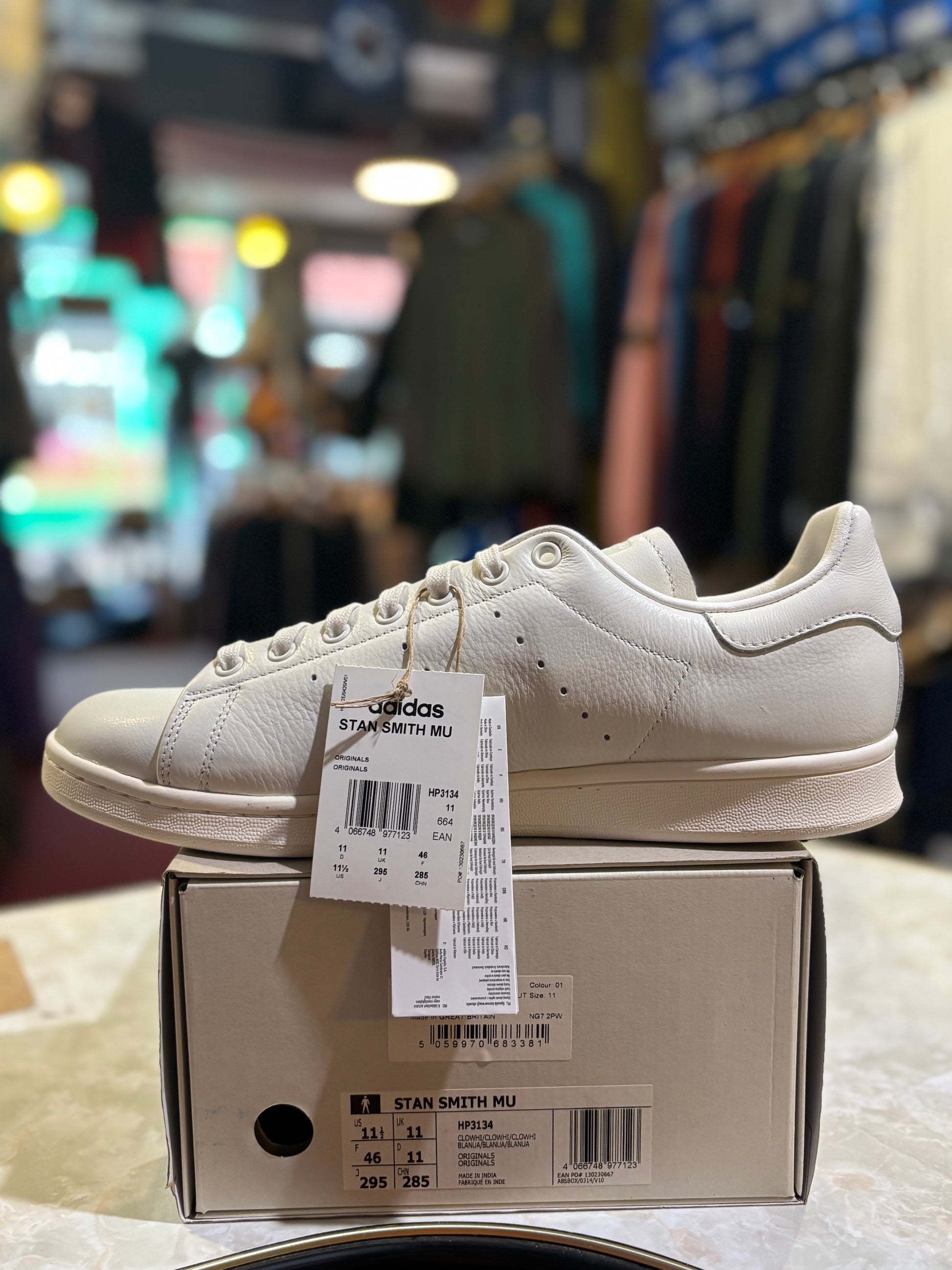 Adidas Stan Smith MU HP3134 Triple White - Front view with tags on box