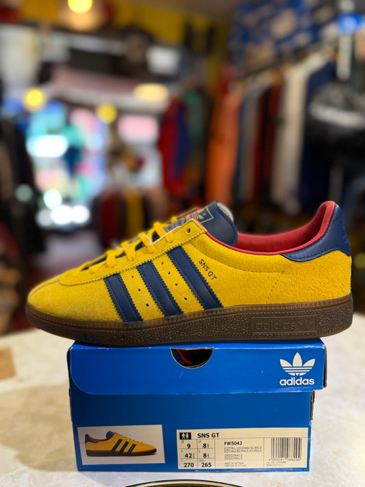 Adidas SNS GT London FW5042 yellow navy red UK 8.5 side view on original box