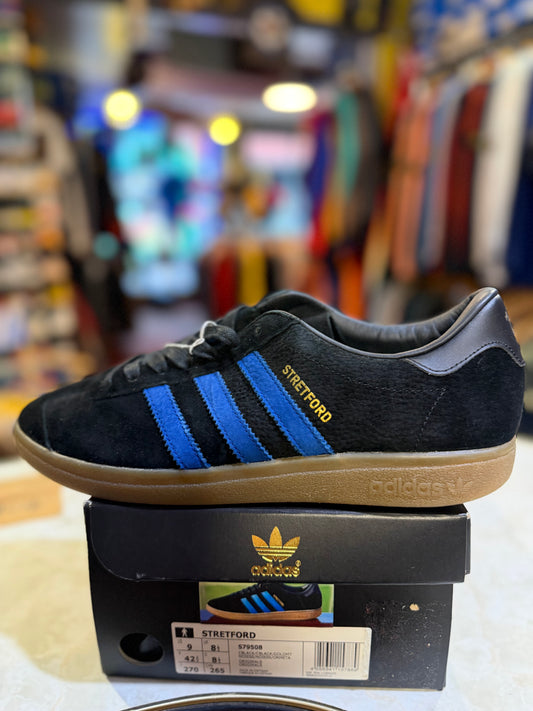 Adidas Stretford S79508 Core Black / Royal Blue / Gold Metallic UK 8.5 side view on original box
