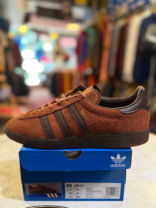 Adidas Originals SNS GT NYC Deep Brown / Dark Brown / Gold Metallic UK 8.5