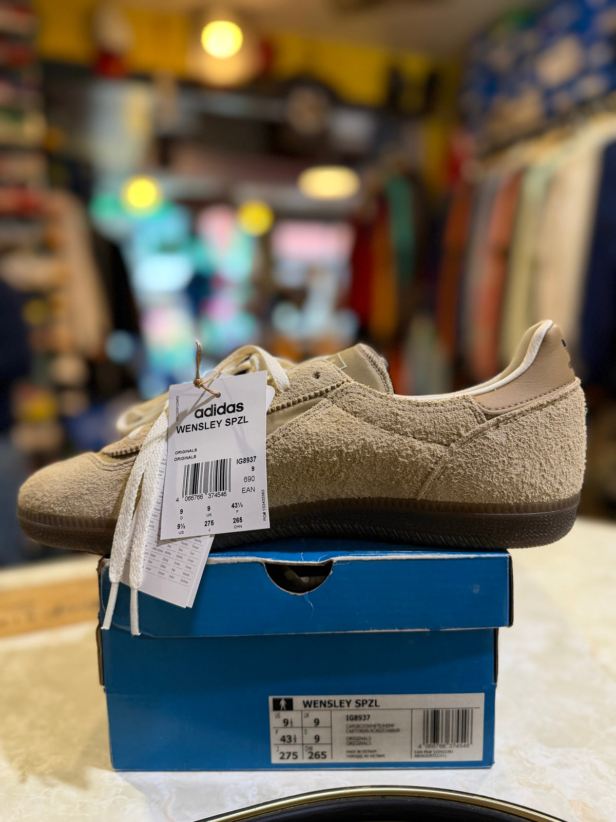 Adidas Wensley SPZL IG8937 UK 9 with original tags and blue Spezial box