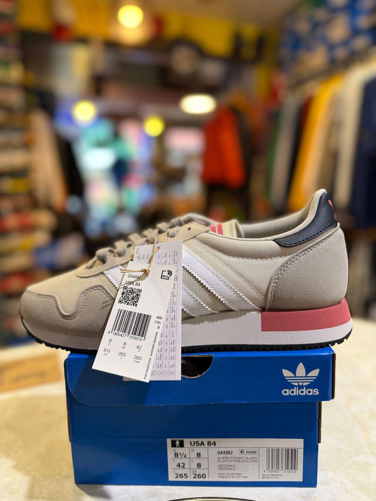 Adidas USA 84 GX4582 UK 8, side view with tags on box