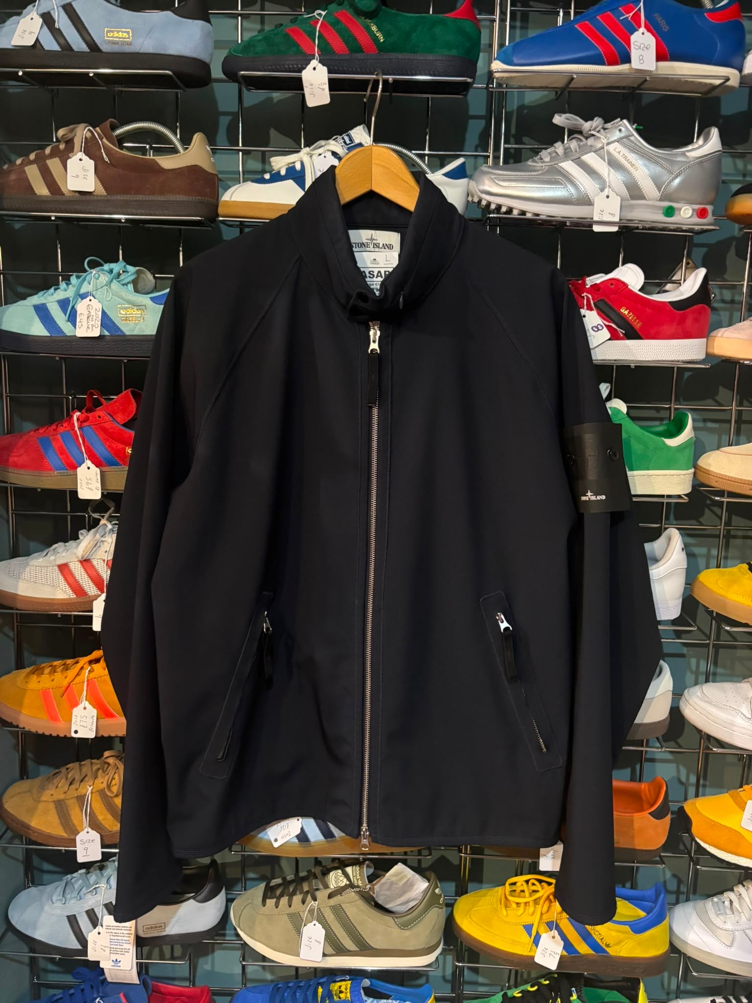 Stone Island Light Soft Shell-R Bomber Jacket Black - Front