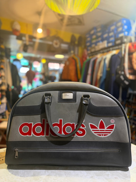 Vintage 70s Adidas Peter Black Keighley Holdall Bag – Ultra Rare Grey/Charcoal Red-Outline Trefoil (Deadstock Condition with Mint Address Tag)